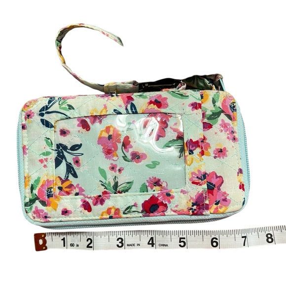 Floral Wristlet Wallet - Picture 5 of 6